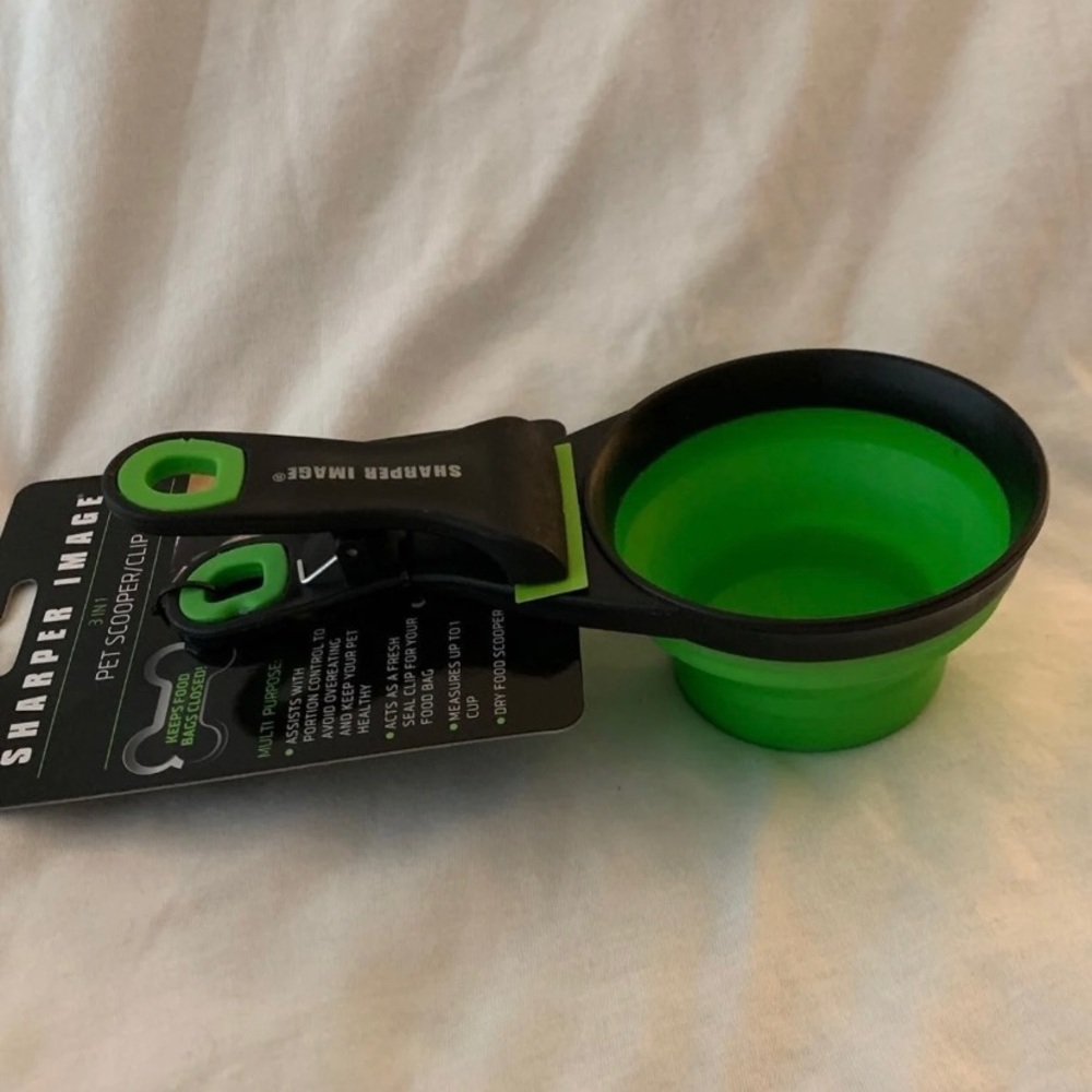 Sharper image pet food scooper